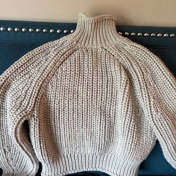 H&M chunky cropped grey sweater - Picture 1 of 3